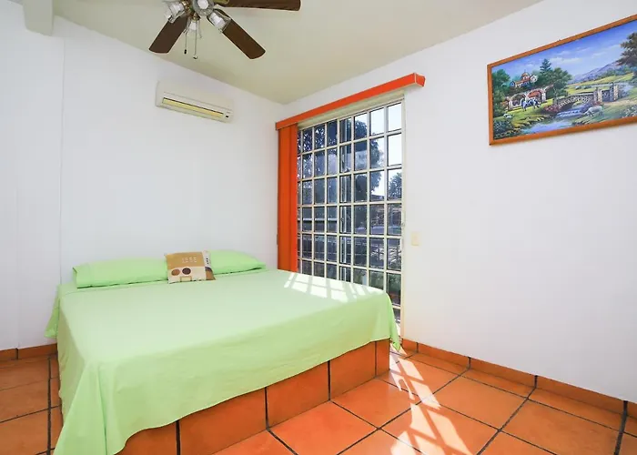 Bm Zihua Pensión 4*