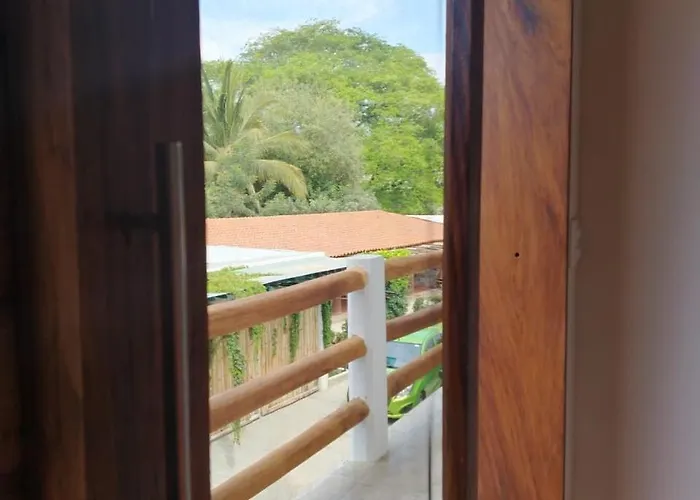 Bm Zihua Pensión