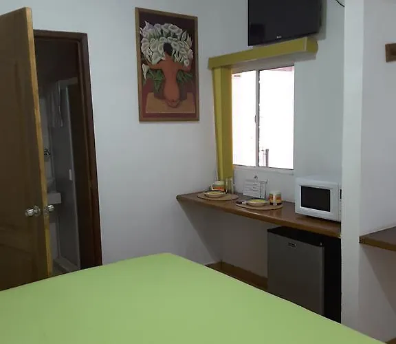 Pensión Bm Zihua Zihuatanejo